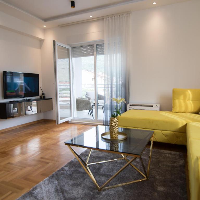 July - Two-Bedroom Apartment - 27