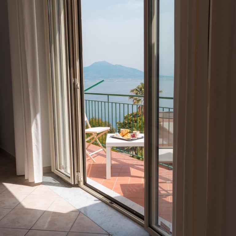 Amazing Sea&Vesuvio View Suite - Suite - 4