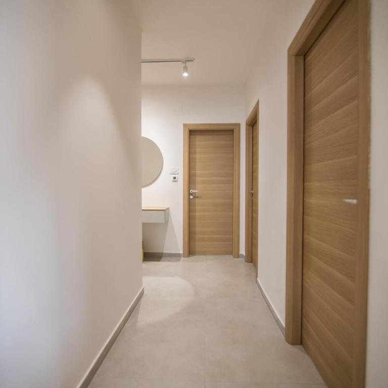 July - Two-Bedroom Apartment - 34