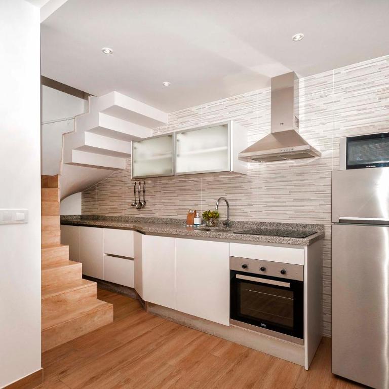 Suites At Sea II - Penthouse Apartment with Sea View - 5