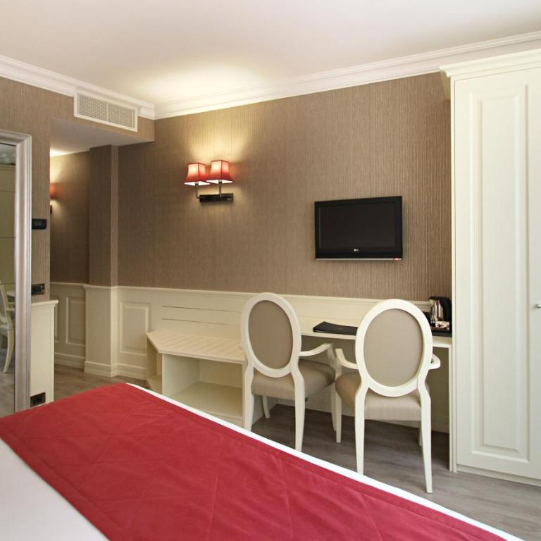Hotel Giberti & Spa - Camera Matrimoniale Deluxe - 5