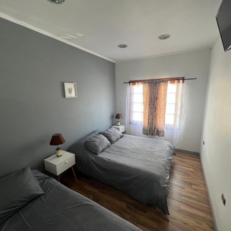 Hostal FloryMar - Triple Room with Shared Bathroom - 3