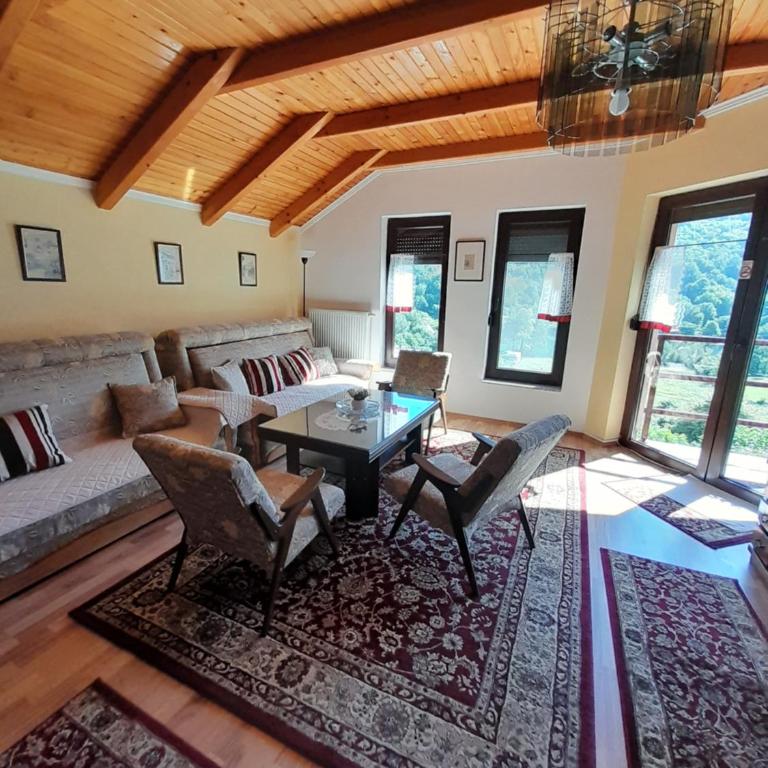 Kuća za odmor Panorama Lohovo Bihać - Three-Bedroom House - 9