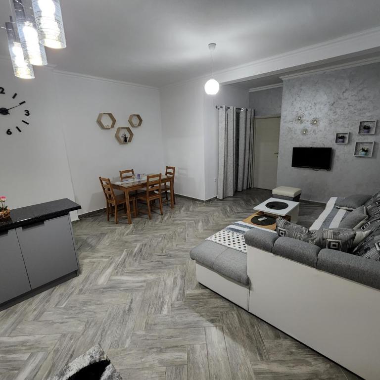 Apartments Cota Guesthouse - One-Bedroom Apartment - 12