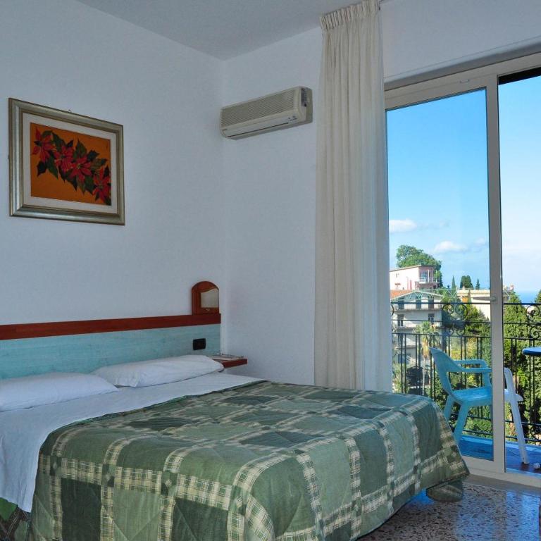 Hotel Condor - Double or Twin Room with Balcony and Sea View - 1