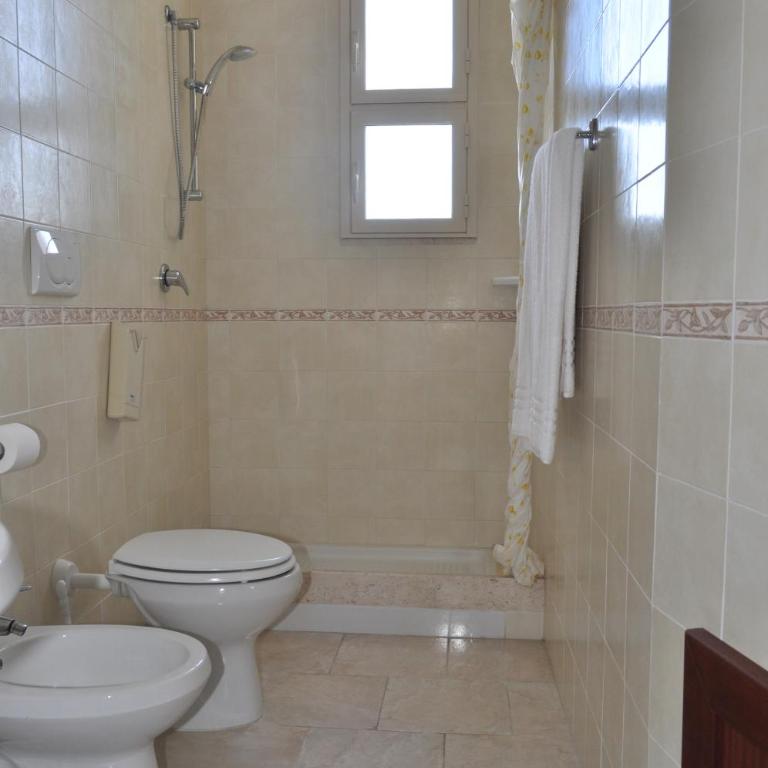 Hotel Condor - Double or Twin Room with Balcony and Sea View - 3
