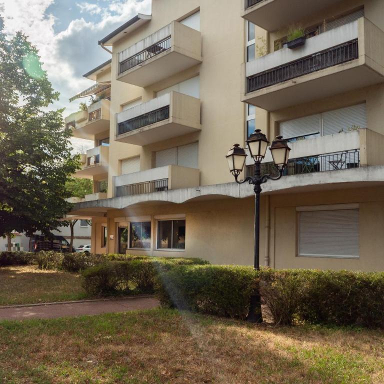 L'élégant de fourvière - Three-Bedroom Apartment - 2