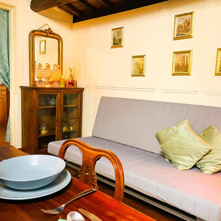 Piazza Venezia Lulus Home - One-Bedroom Apartment - 18