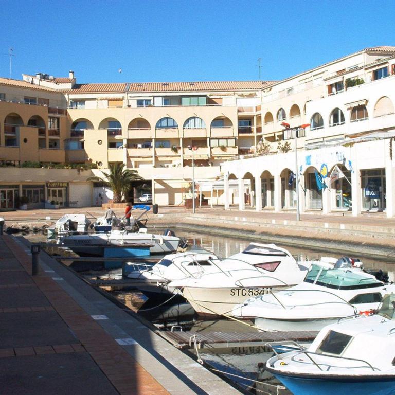 Appartement climatisé à Sète avec parking privé, 2 pièces pour 4 pers - FR-1-472-170 - Apartment - 12