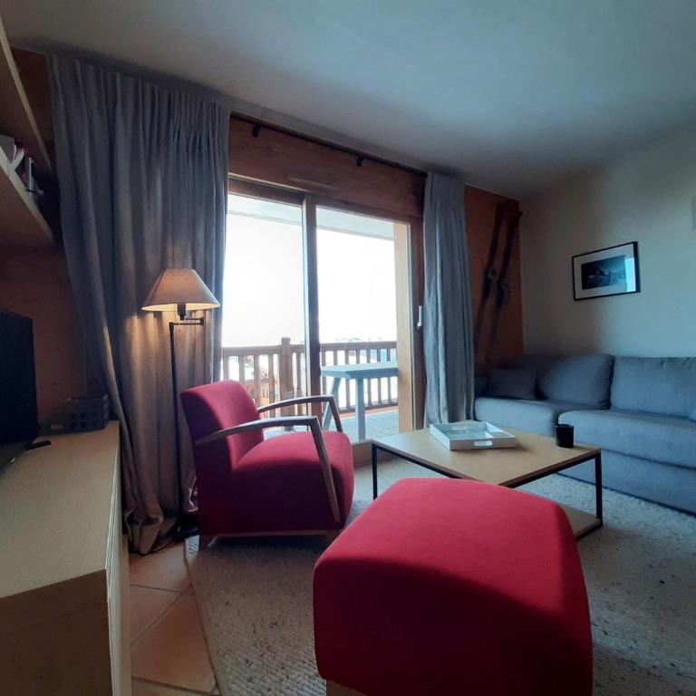 Appartement 3 pièces calme avec balcon, accès piscine inclus, parking, non fumeur - Apartment mit 2 Schlafzimmern - 4