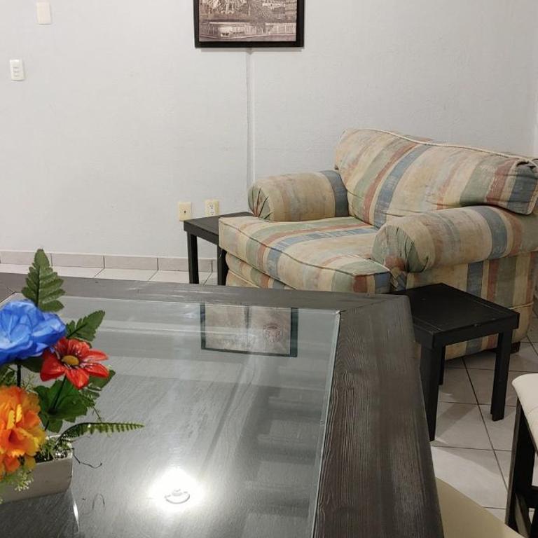 Lirio House Near the industrial parks Highway 57 - Apartment - Ground Floor - 5