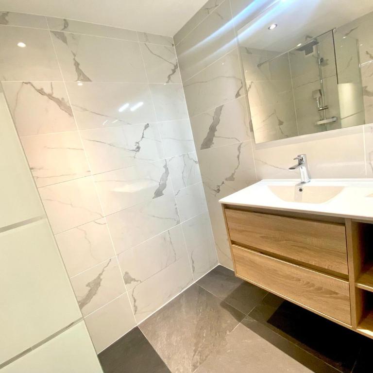 Studio en station avec balcon et Wifi - FR-1-346-474 - Studio - 2