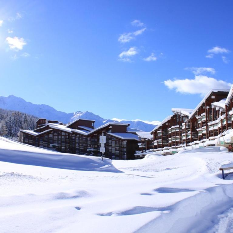 Appartement Ski aux pieds avec Balcon et Wifi - FR-1-346-496 - Appartement - 2