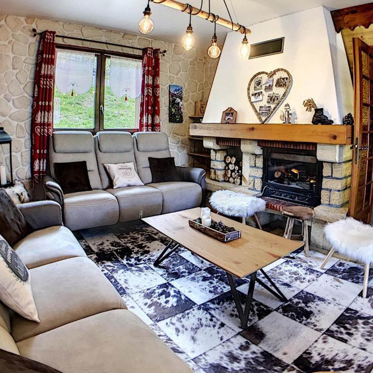Chalet spacieux tout confort avec billard, proche remontées - Chalet 3 Chambres - 2