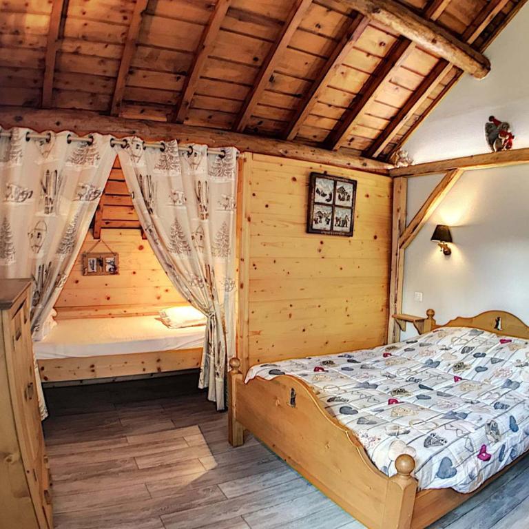 Chalet spacieux tout confort avec billard, proche remontées - Chalet 3 Chambres - 10