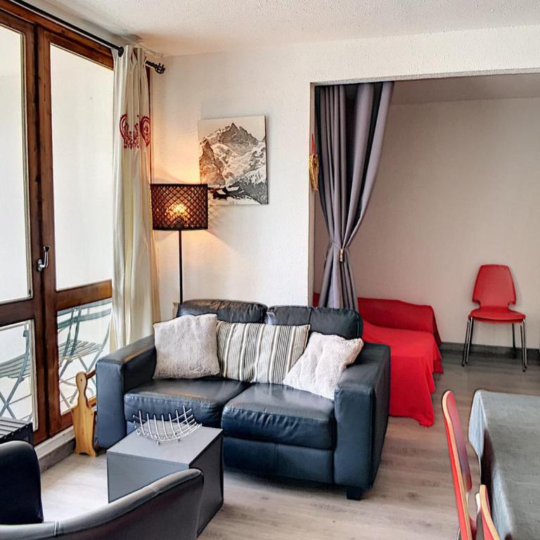 Appartement lumineux au centre avec balcon - Apartment mit 2 Schlafzimmern - 1