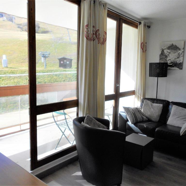 Appartement lumineux au centre avec balcon - Apartment mit 2 Schlafzimmern - 3