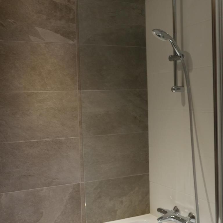 Chalet montagnard avec sauna et Wifi - Accès direct aux pistes - FR-1-344-759 - Chalet - 10