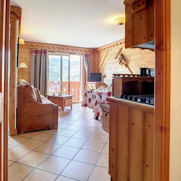 Appartement spacieux proche des pistes avec balcon et parking - FR-1-344-778 - Apartment - 8
