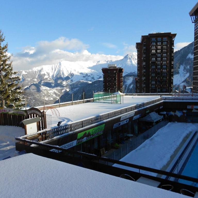 Studio rénové skis aux pieds, accès piscine - Studio - 5