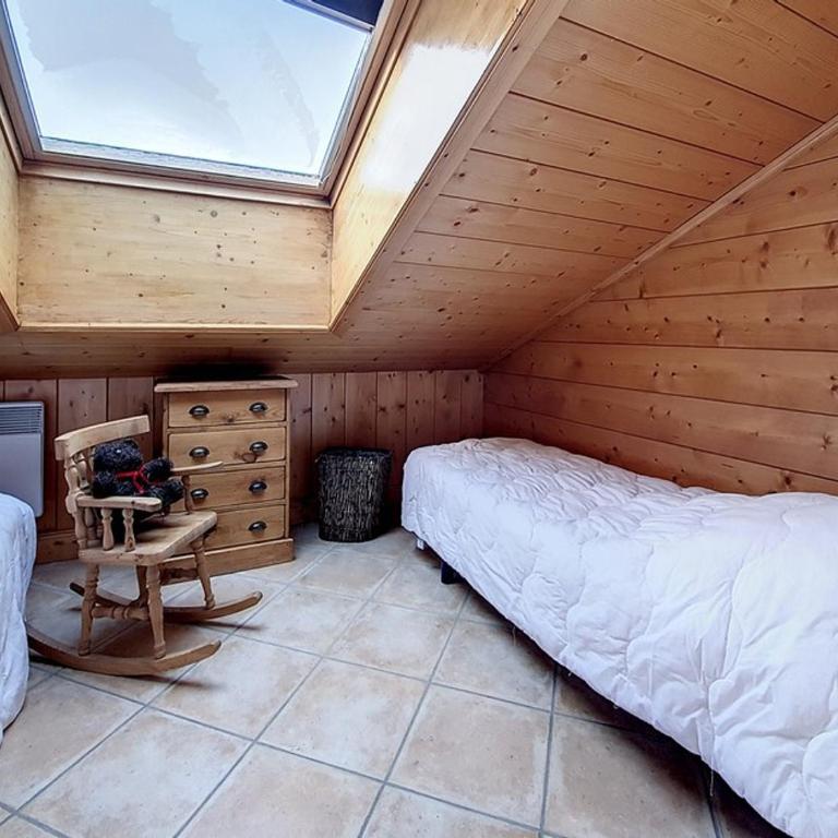 Appartement spacieux proche des pistes avec balcon pour 8 personnes - FR-1-344-749 - Appartement - 13