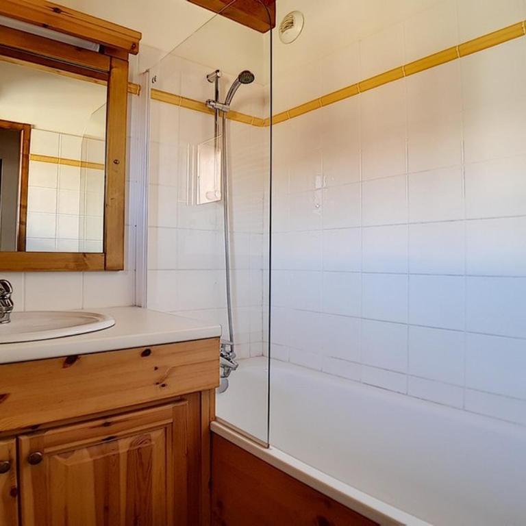 Appartement rénové 8 pers · Proche pistes · Balcon · Sauna - FR-1-344-752 - Appartement - 2