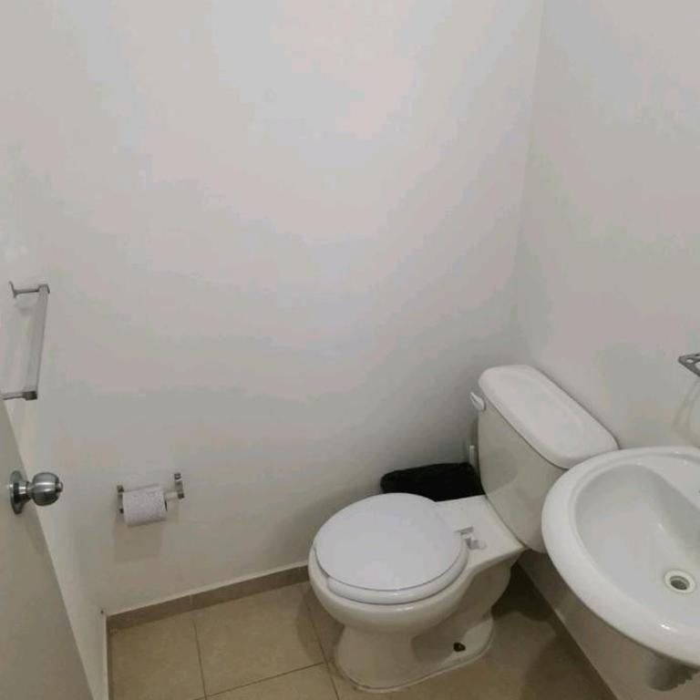 Lirio House Near the industrial parks Highway 57 - Apartment - Ground Floor - 13