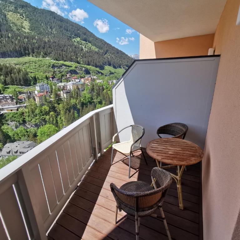 The View - Design Panorama Lodge DAS SCHILLER - Three-Bedroom Apartment - 16