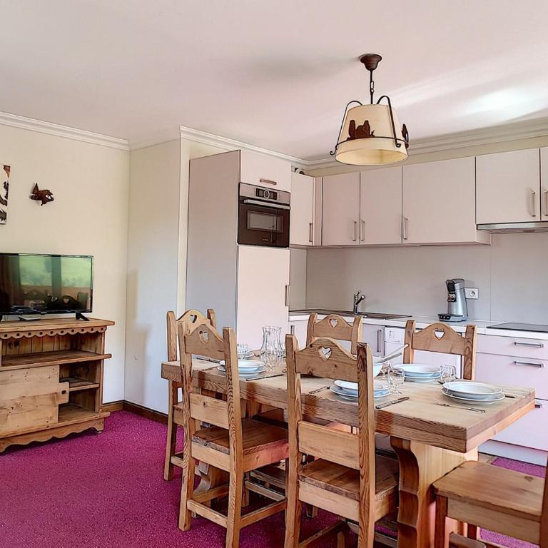 Appartement rénové 3 pièces proche pistes, balcon, sauna, hammam, WIFI - FR-1-344-798 - Appartement - 3