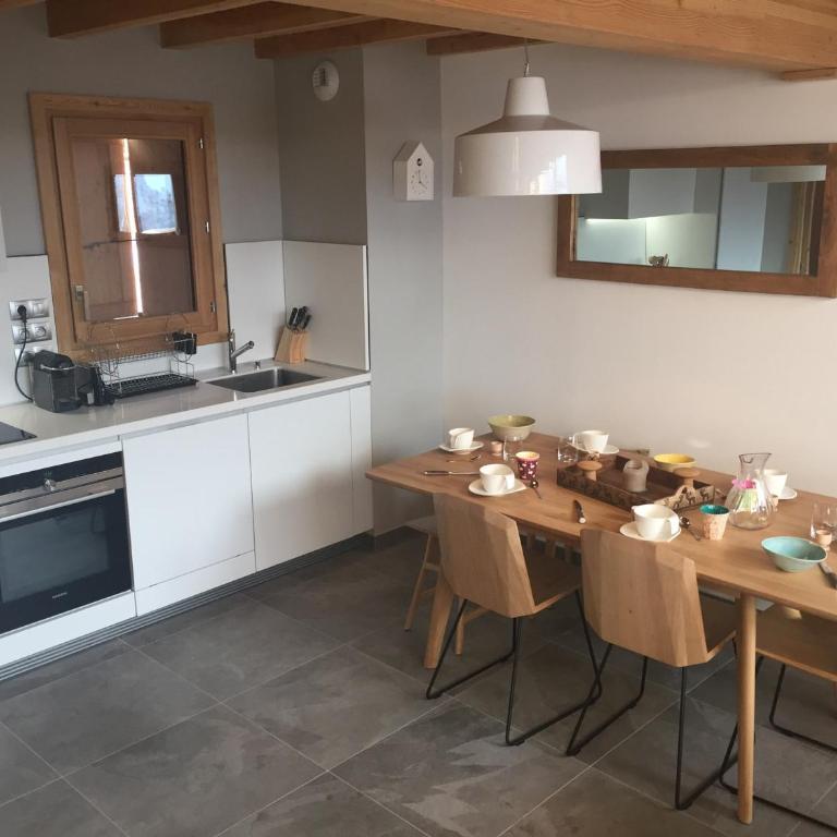 Chalet à Saint-Martin-de-Belleville : 3 chambres, jacuzzi, sauna, parking, wifi - FR-1-344-803 - Chalet - 2