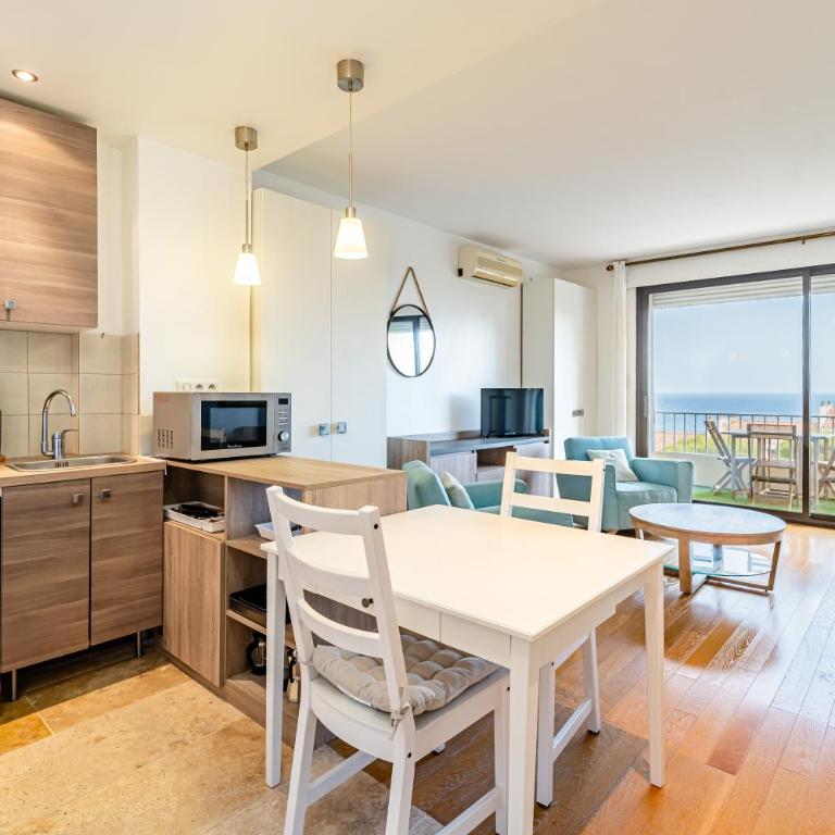 Chez Jacques par Dodo-a-Cassis - Appartement 1 Chambre - 12