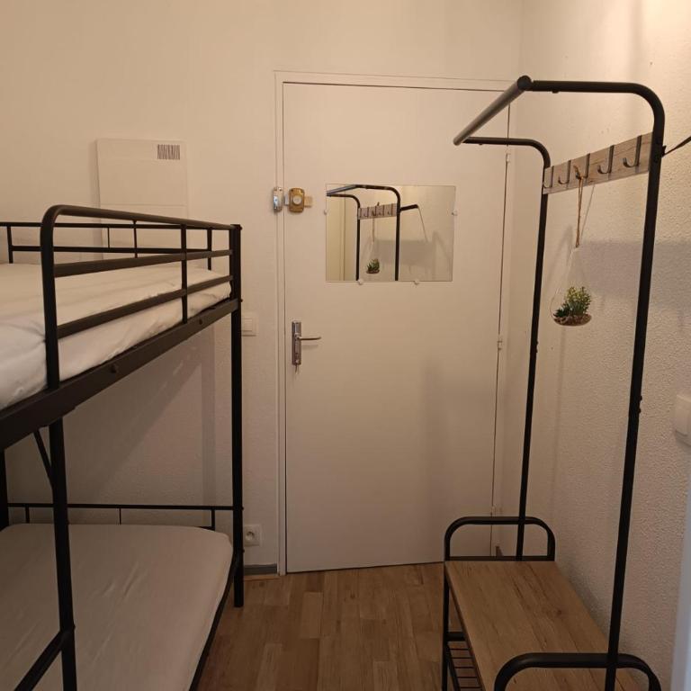Charmant studio avec balcon, 1 pièce, 4 personnes - Appartement 1 Chambre - 6