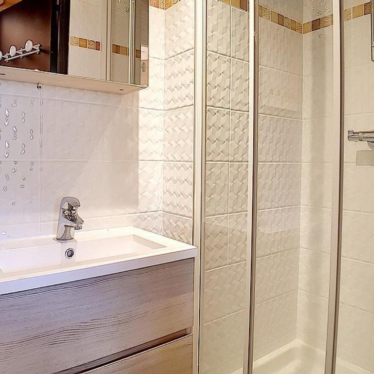 Appartement rénové ski aux pieds 6 pers, Les Menuires - FR-1-344-847 - Apartment - 9