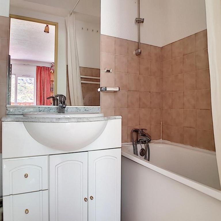 Appartement 2 pièces aux Menuires - Ski aux pieds, Parking, Wifi - FR-1-344-880 - Apartment - 7