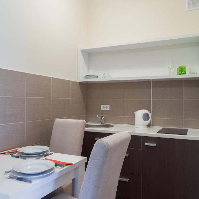 Garni Hotel Ema - Two-Bedroom Apartment - 18