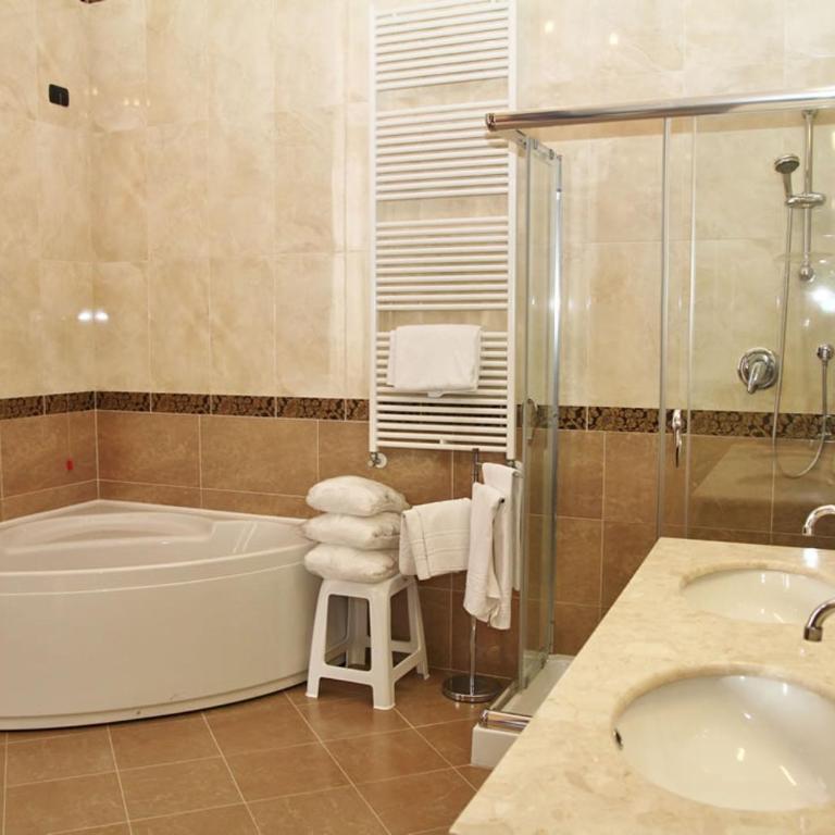 Pesaro Palace - Suite - 19