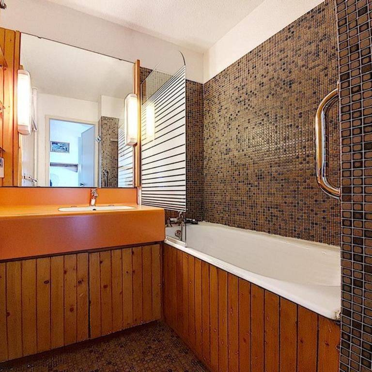 Appartement cosy 4 pers. avec balcon aux pieds des pistes - FR-1-344-1044 - Appartamento - 11
