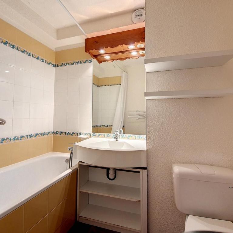 Appartement rénové · Proche des pistes · Balcon Sud-Ouest - FR-1-344-1042 - Apartment - 11