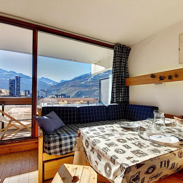 Studio lumineux avec balcon aux pieds des pistes - FR-1-344-1074 - Studio - 1