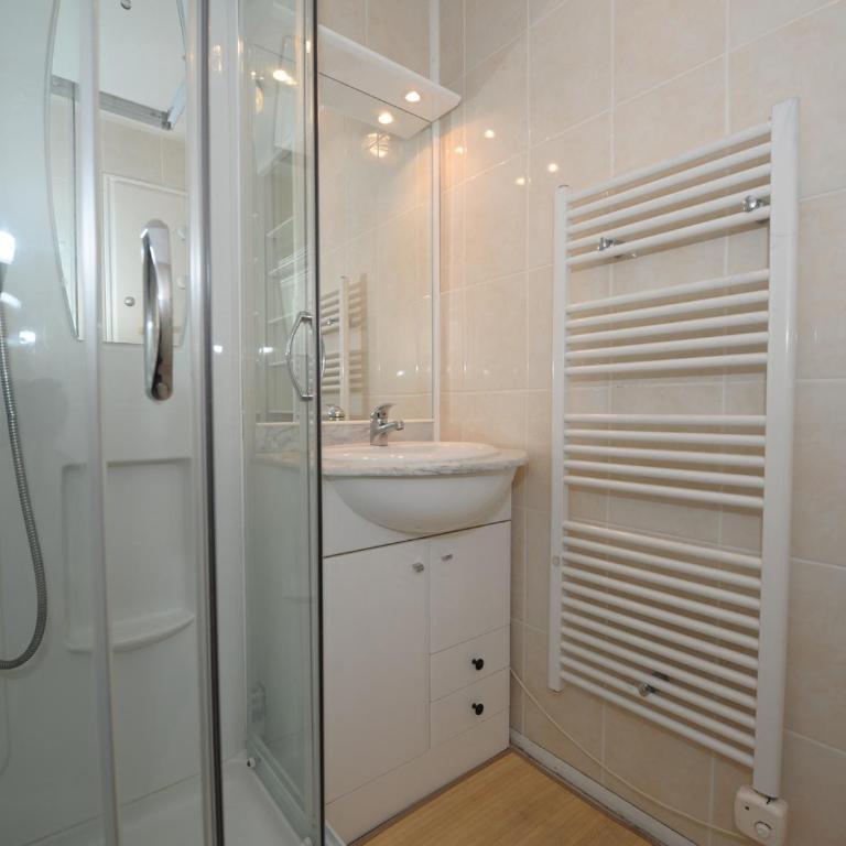 Studio confort Les Menuires · Balcon · WIFI - FR-1-344-1069 - Studio - 3