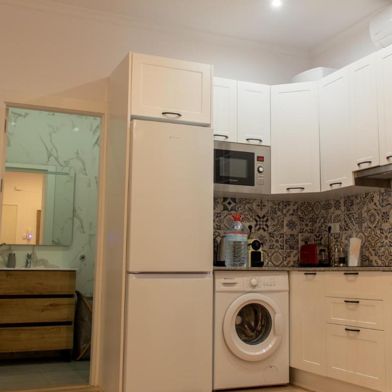 Authentic Apartment in Málaga Historical Center - Apartamento de 1 dormitorio - 7