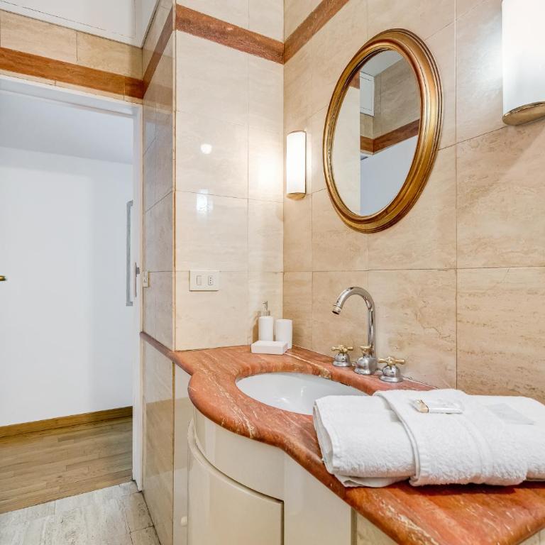 Domus Sant'Angelo - Appartamento con 2 Camere da Letto - 24