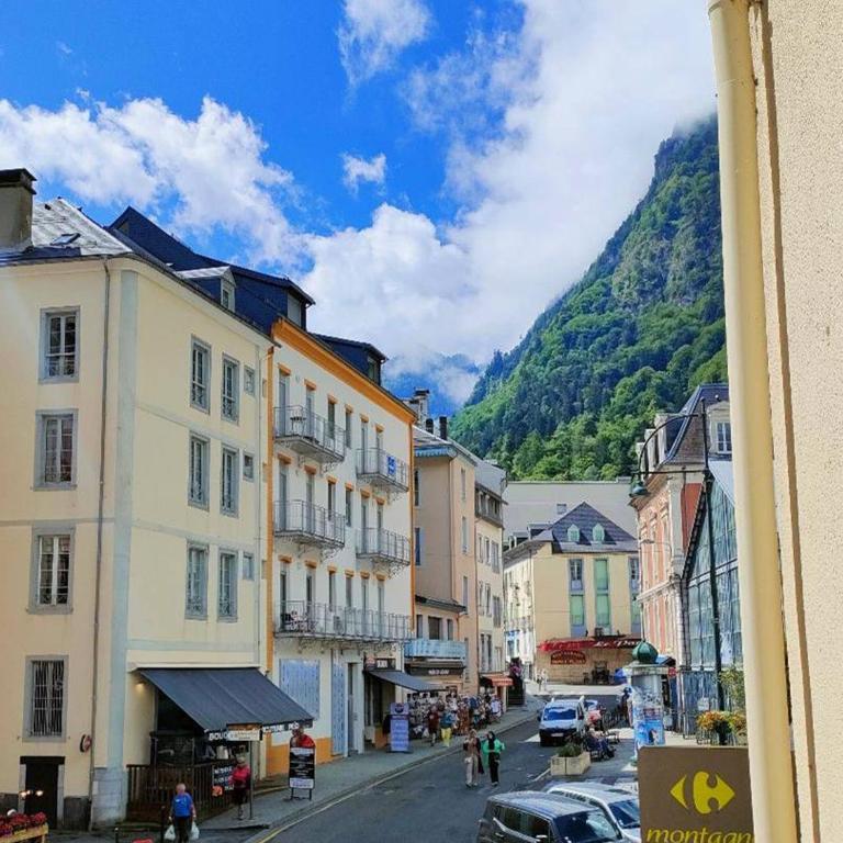 Appartement 6/8 personnes Centre Ville Cauterets - FR-1-234-78 - Appartement (8 Adultes) - 13