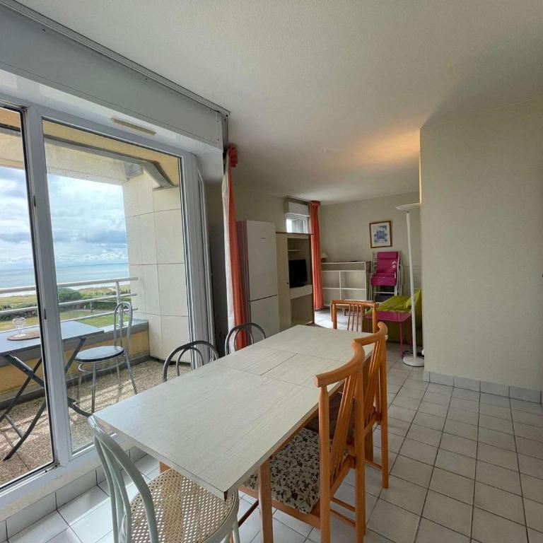 Appartement 3 pièces avec piscine et parking à Saint-Jean-de-Monts - FR-1-224C-111 - Apartamento (6 adultos) - 1