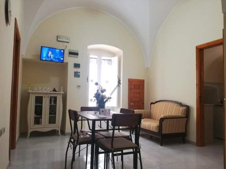 L 'Alcova Holidays Home CENTRO STORICO - Casa con 2 Camere da Letto - 27