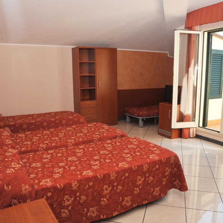 Hotel Stazione - Camera Quadrupla - 1