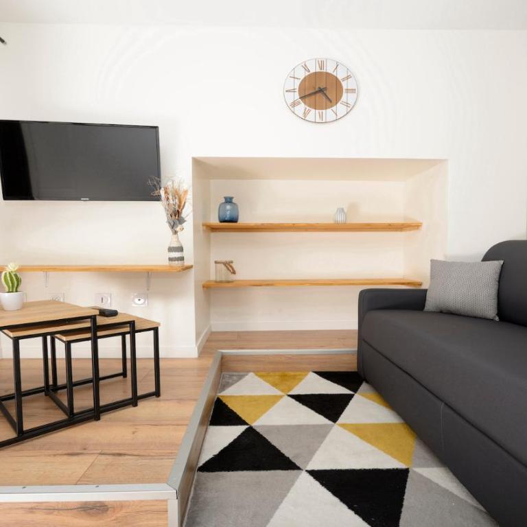 Dominici 2- CahorsCityStay- Parking Wifi Netflix - Appartement - 3