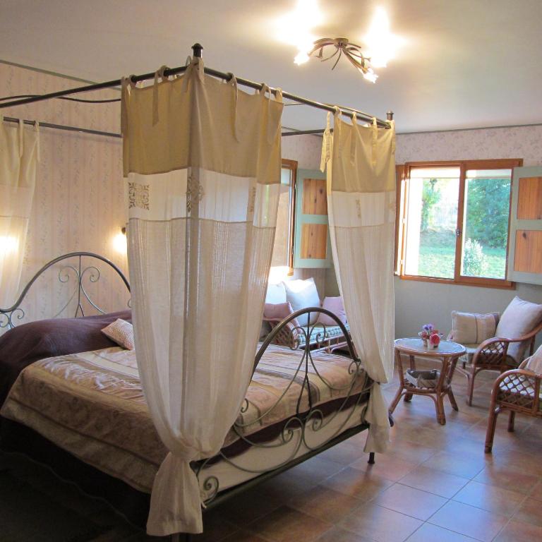 Le Clos de Lumière - Suite avec Baignoire Spa - 4