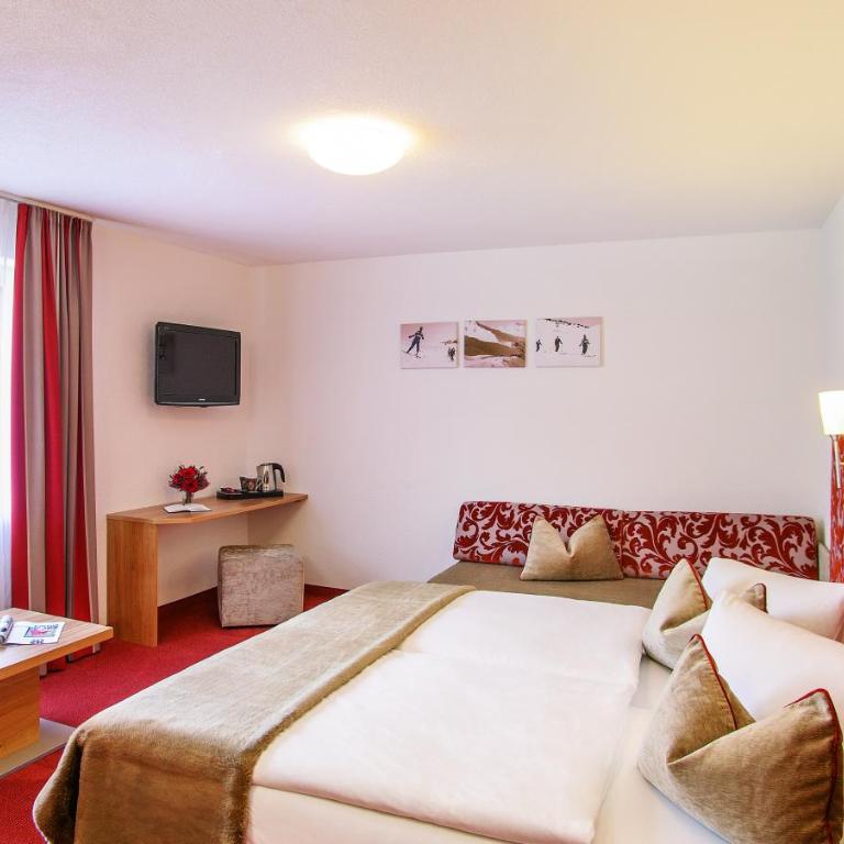Hotel Garni Chasa Sulai - Doppelzimmer - 2