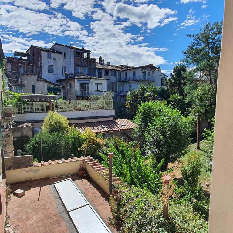 Loft Lucca - Three-Bedroom Apartment - 4